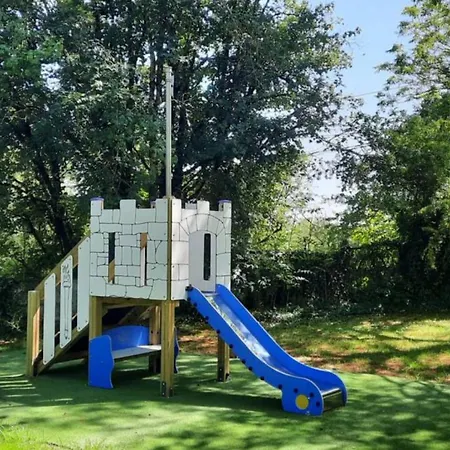 Mobil-home Familial - 6 Pers. - Api-1-52-2916 Kamp alanı *